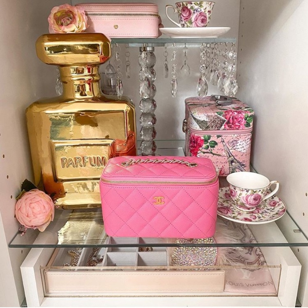 Meet your Posher, Valerie